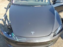 
										Tesla MODEL 3 full									