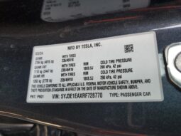 
										Tesla MODEL 3 full									