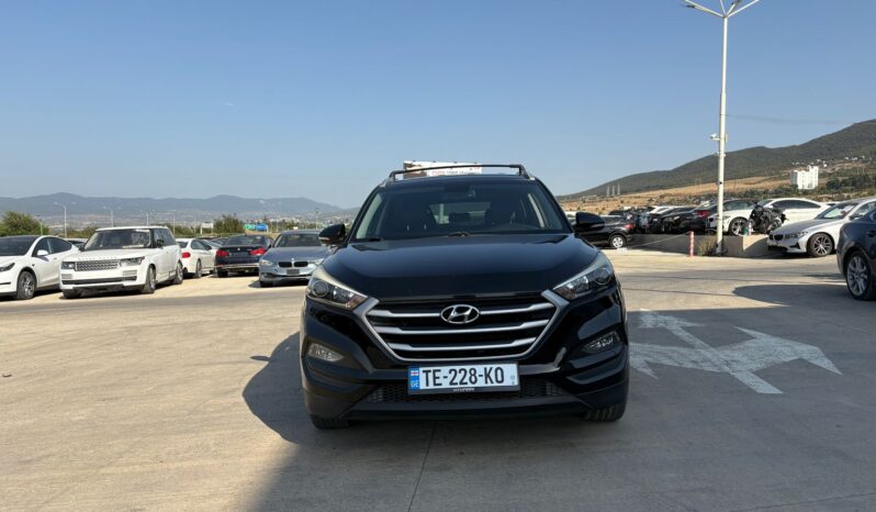 
								HYUNDAI TUCSON full									