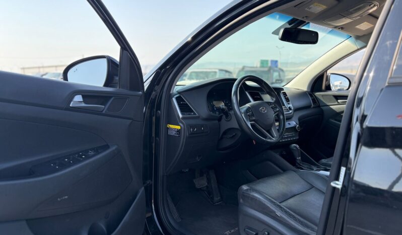 
								HYUNDAI TUCSON full									