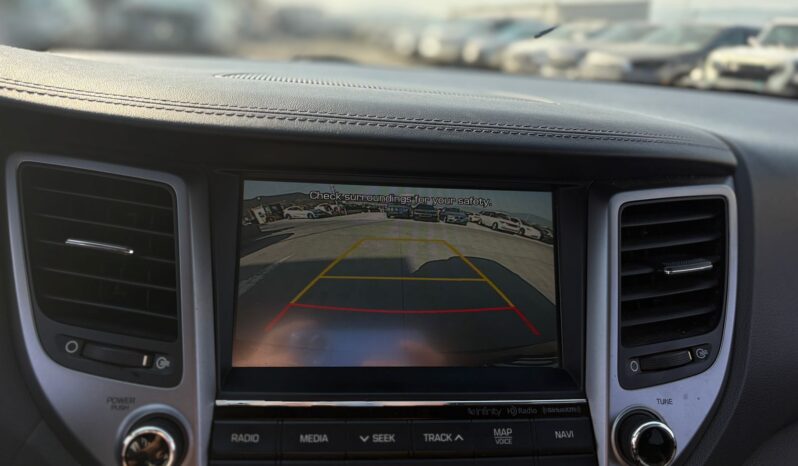 
								HYUNDAI TUCSON full									