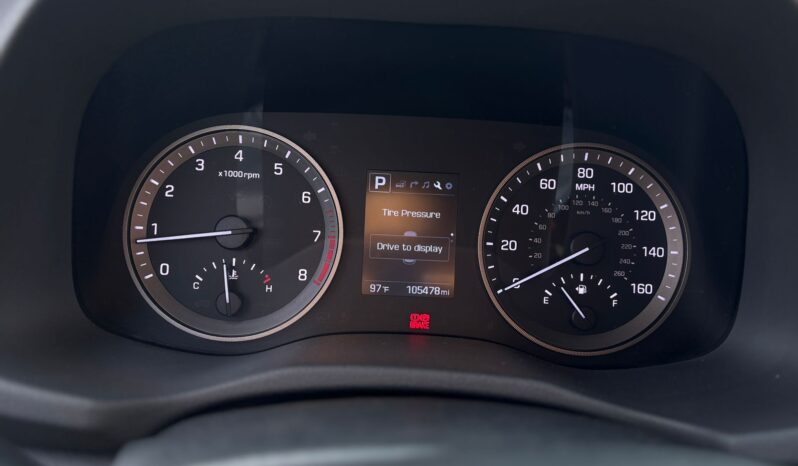 
								HYUNDAI TUCSON full									