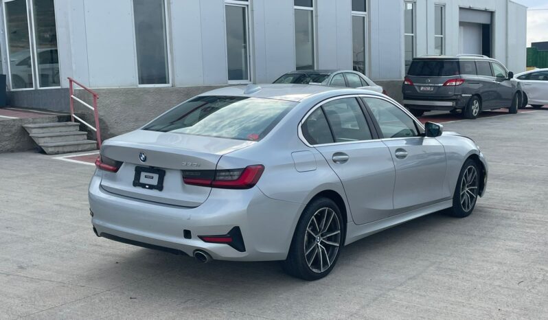 
								BMW 330I full									