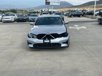 BMW 330I