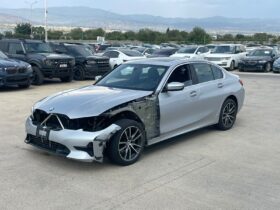 BMW 330I