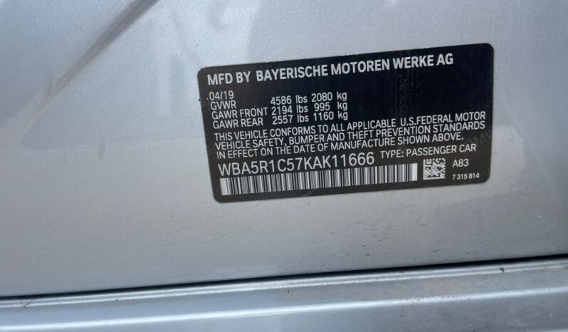
								BMW 330I full									