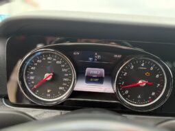
										Mercedes-Benz E 300 full									