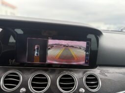 
										Mercedes-Benz E 300 full									