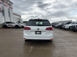 
										Volkswagen Golf full									