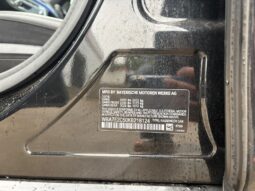 
										BMW 740i full									