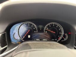 
										BMW 740i full									