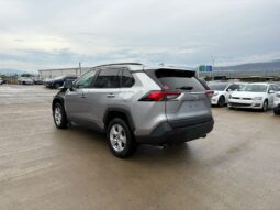 
										TOYOTA RAV4 full									