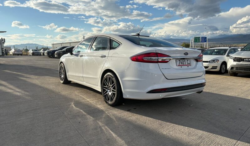 
								Ford Fusion full									