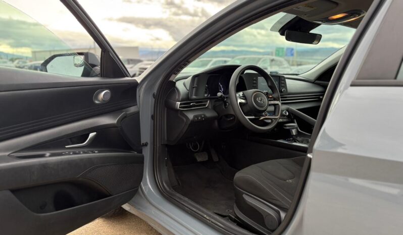 
								HYUNDAI ELANTRA HYBRID full									
