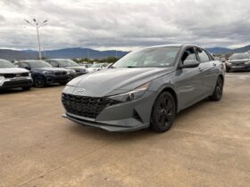 HYUNDAI ELANTRA HYBRID