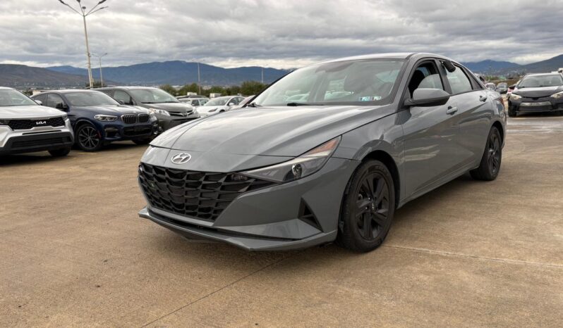 
								HYUNDAI ELANTRA HYBRID full									