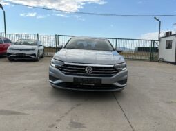 
										VOLKSWAGEN JETTA full									