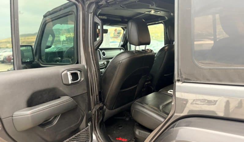 
								JEEP WRANGLER UNLIIMITED SAHARA full									