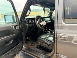 
										JEEP WRANGLER UNLIIMITED SAHARA full									