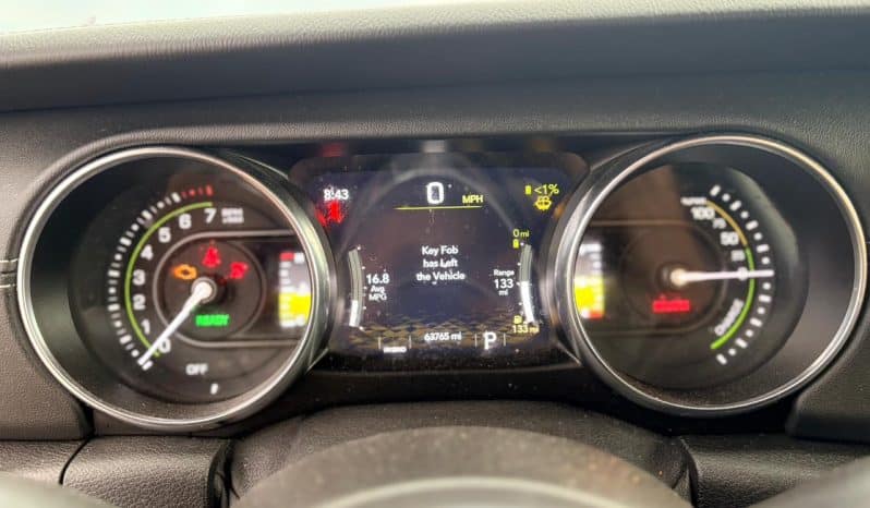 
								JEEP WRANGLER UNLIIMITED SAHARA full									