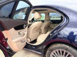 
										MERCEDES-BENZ C-CLASS 300 full									