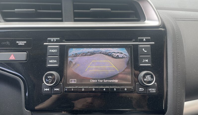 
								HONDA FIT full									