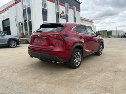
										LEXUS NX 200T full									