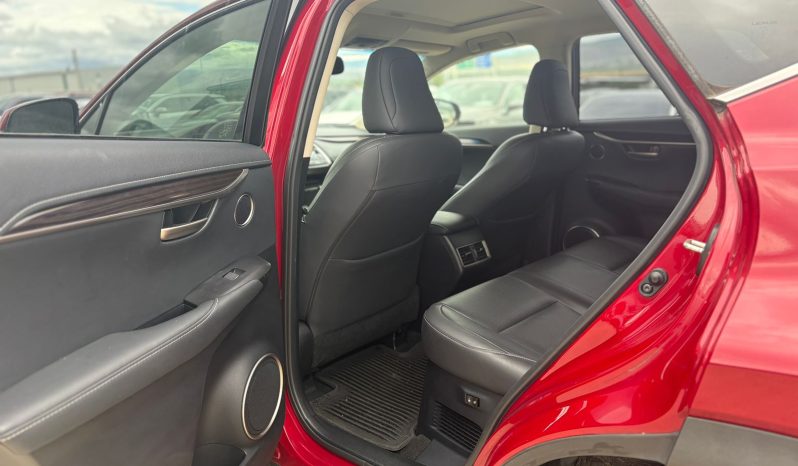 
								LEXUS NX 200T full									