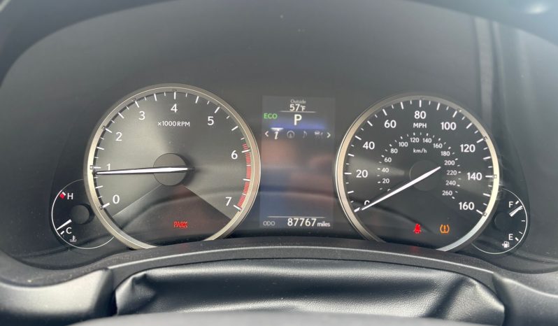 
								LEXUS NX 200T full									