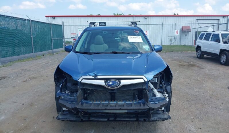 
								Subaru Forester full									