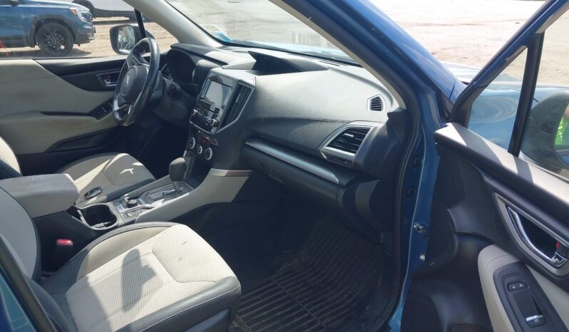 
								Subaru Forester full									