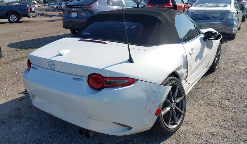 
								2016 Mazda MX-5 full									
