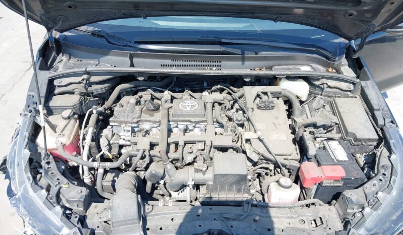 
								Toyota Corolla full									