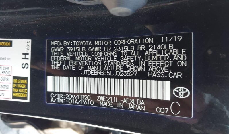 
								Toyota Corolla full									