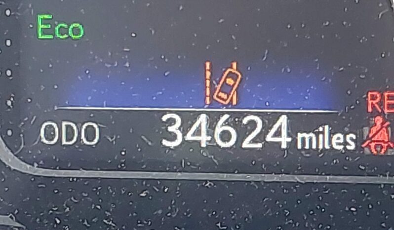 
								2022 Lexus UX 250h full									