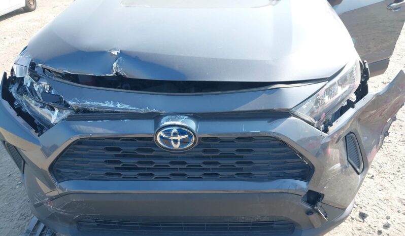 
								2021 Toyota RAV4 full									