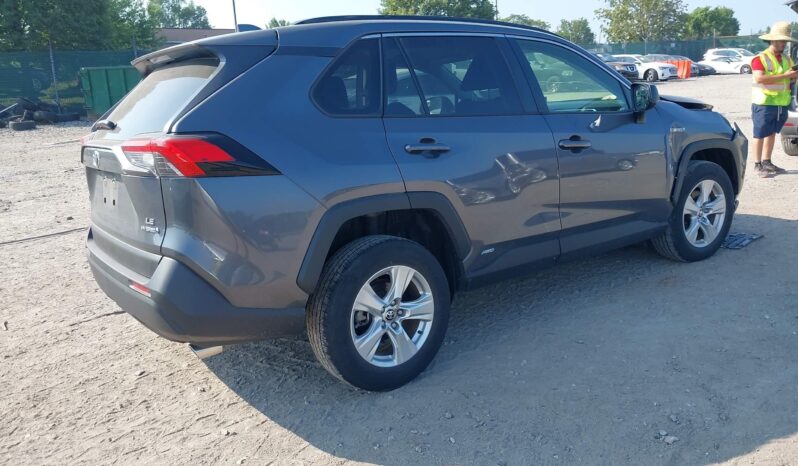 
								2021 Toyota RAV4 full									