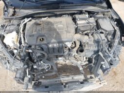 
										Toyota C-HR full									
