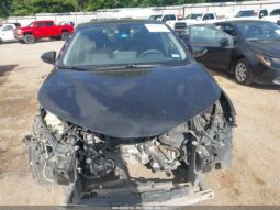 
										Toyota C-HR full									