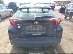 
										Toyota C-HR full									