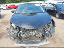 
										Toyota C-HR full									