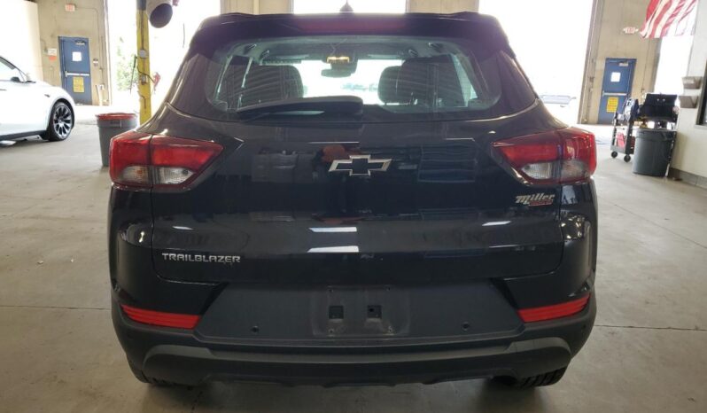 
								Chevrolet Trailblazer full									