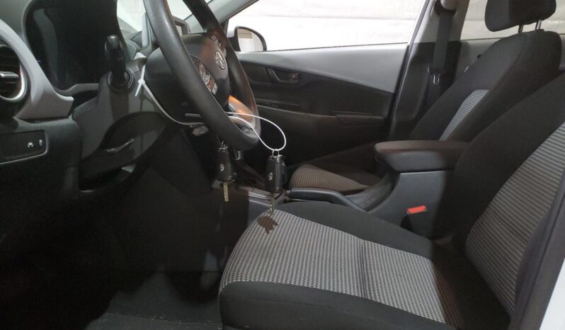 
								2020 Hyundai Kona full									