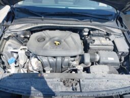 
										2019 Hyundai Elantra gt full									