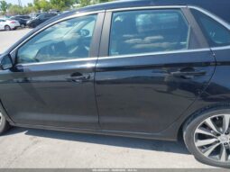 
										2019 Hyundai Elantra gt full									