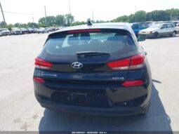 
										2019 Hyundai Elantra gt full									