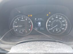 
										2019 Hyundai Elantra gt full									