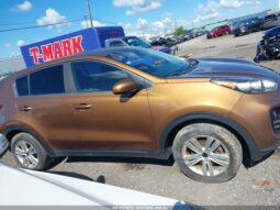 
										2018 Kia Sportage full									