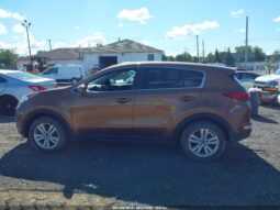 
										2018 Kia Sportage full									