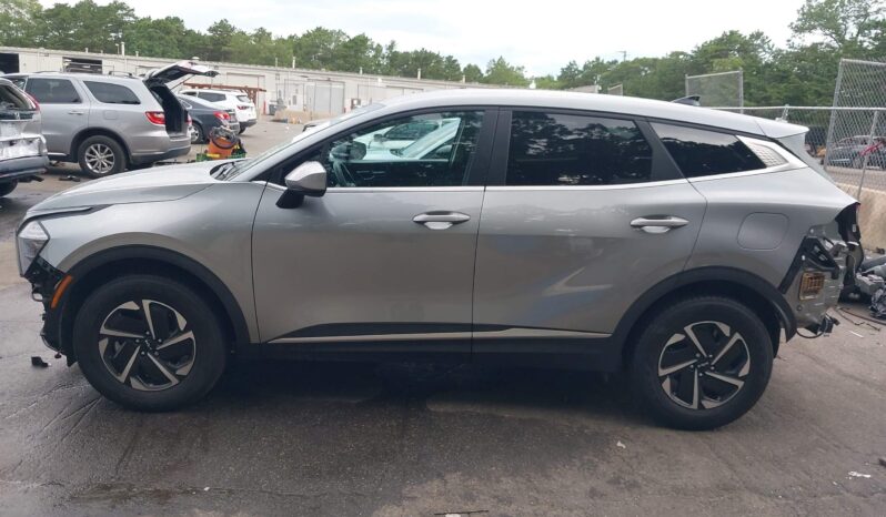 
								Kia Sportage full									